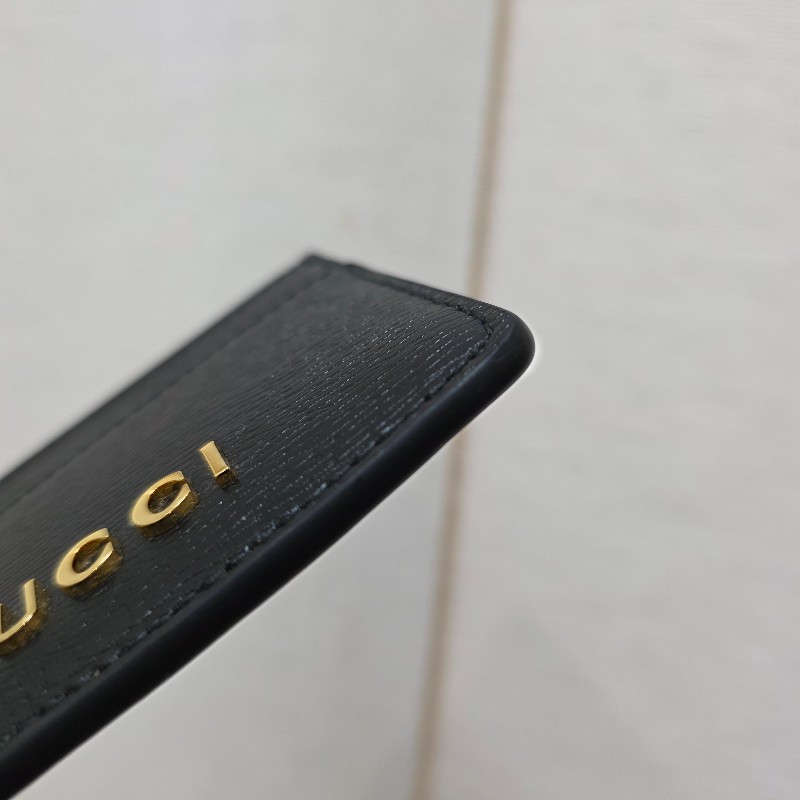 [過新年優惠持續中🧧] Gucci黑牛皮金Logo名片卡夾-6