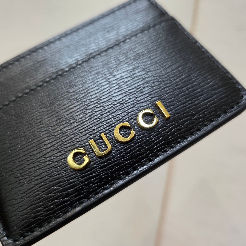 [過新年優惠持續中🧧] Gucci黑牛皮金Logo名片卡夾-14