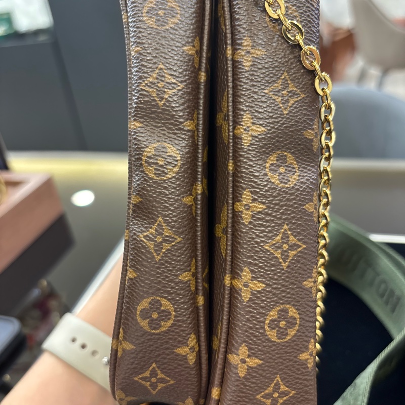 💚 Louis Vuitton LV 路易威登 Pochette Accessoires M44813-12