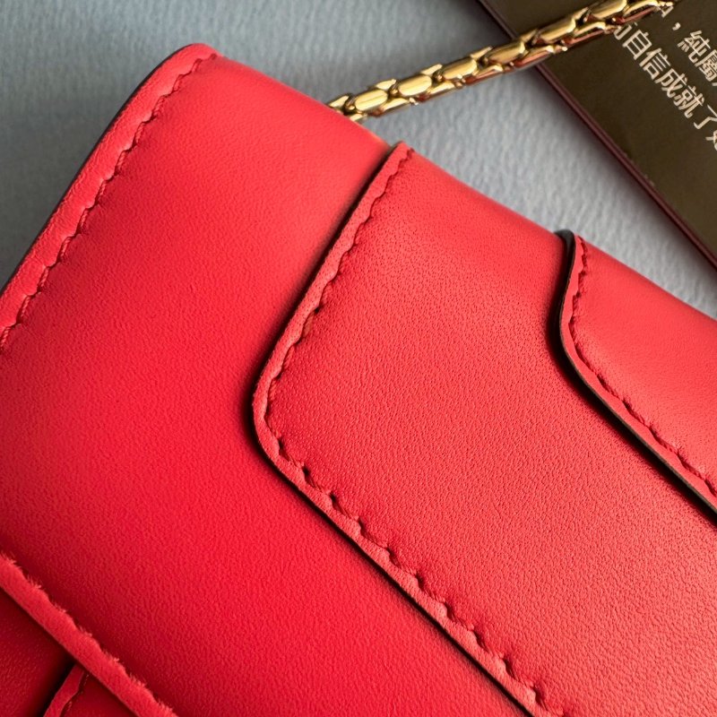 ✨經典款 Bvlgari 桃紅色琺瑯石蛇頭鏈背包-2