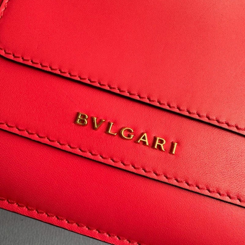 ✨經典款 Bvlgari 桃紅色琺瑯石蛇頭鏈背包-5