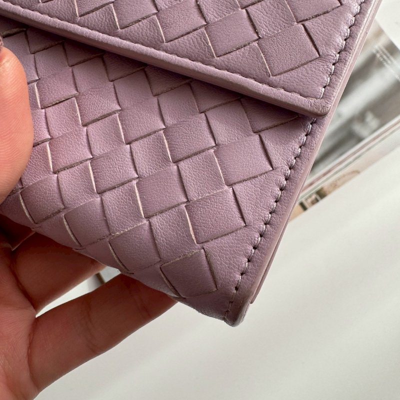 🎆盒子、防塵都有 BV 芋香紫水蛇皮釦式長夾-9