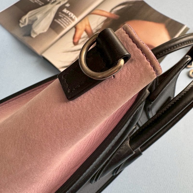 ✨流行回歸 Celine 芋紫色拼黑色nano囧包-12