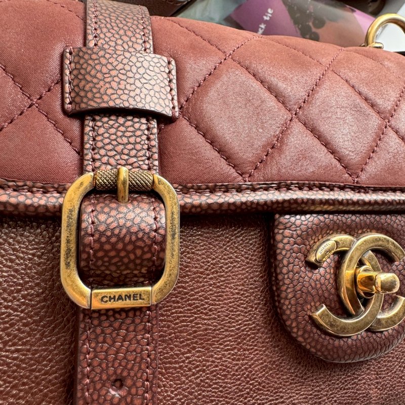 🎉10萬不到 Chanel Paris-Bombay 酒紅拼羊皮學院風橫式斜背包-13