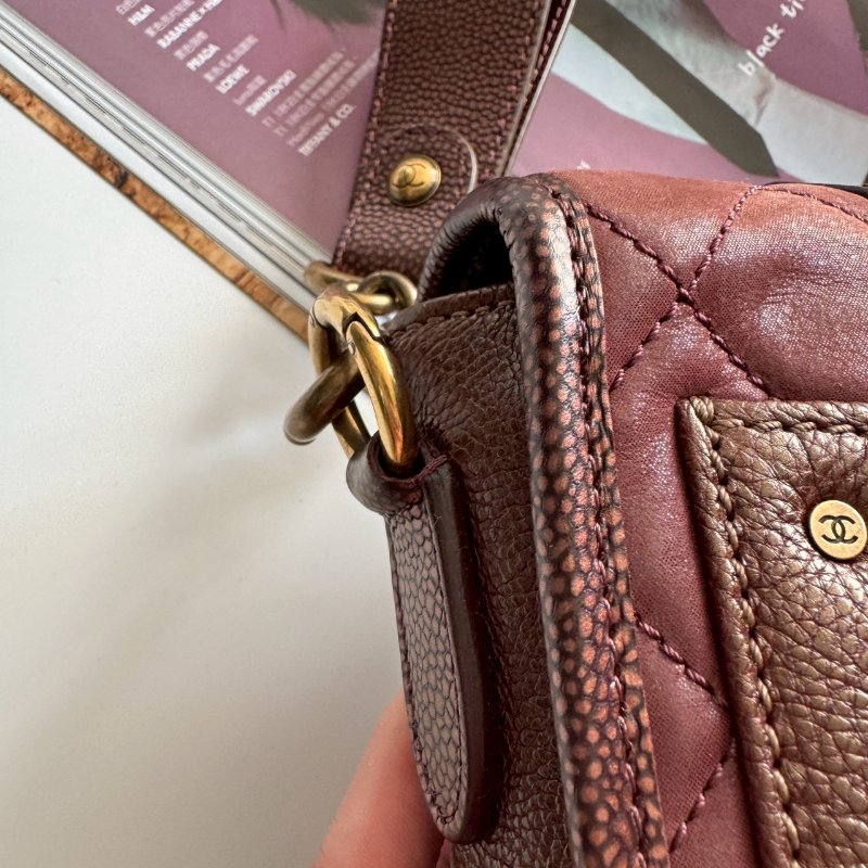 🎉10萬不到 Chanel Paris-Bombay 酒紅拼羊皮學院風橫式斜背包-16