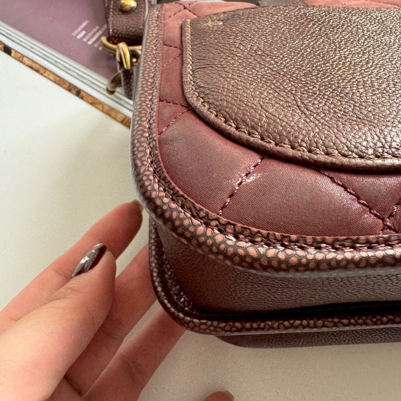 🎉10萬不到 Chanel Paris-Bombay 酒紅拼羊皮學院風橫式斜背包-17