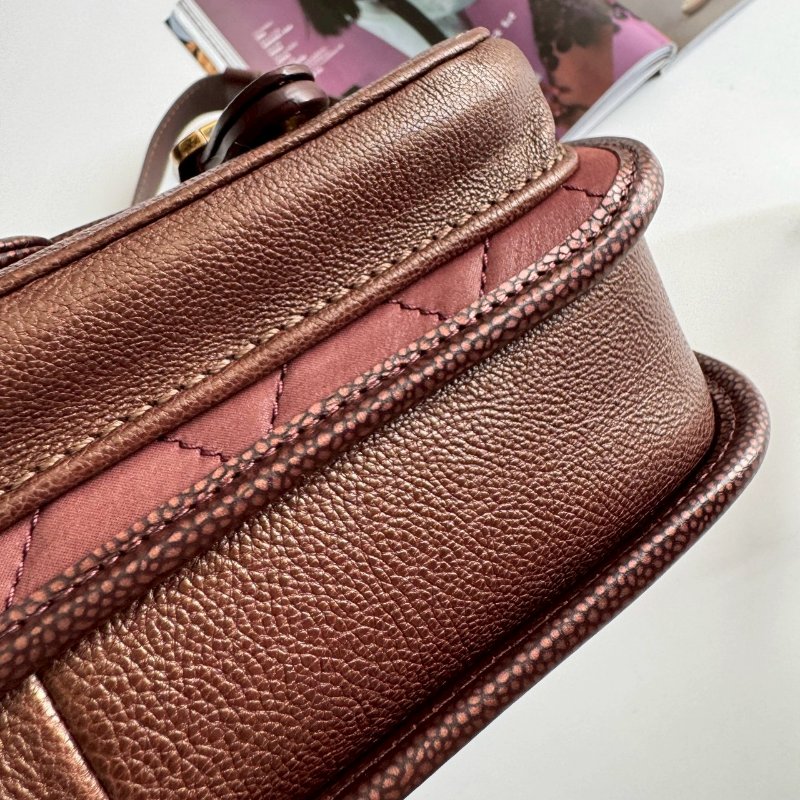 🎉10萬不到 Chanel Paris-Bombay 酒紅拼羊皮學院風橫式斜背包-35