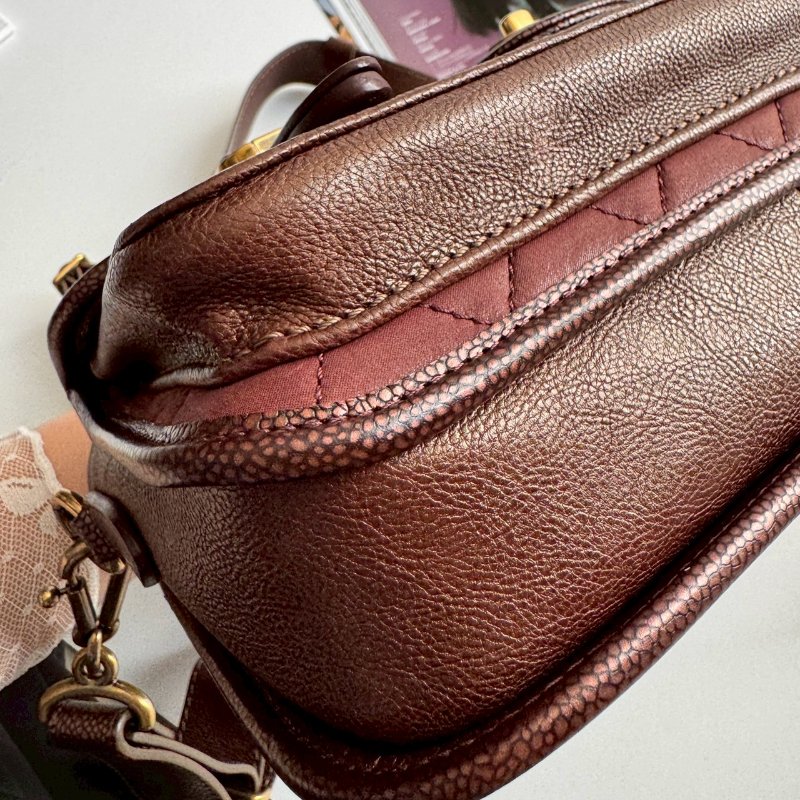 🎉10萬不到 Chanel Paris-Bombay 酒紅拼羊皮學院風橫式斜背包-36