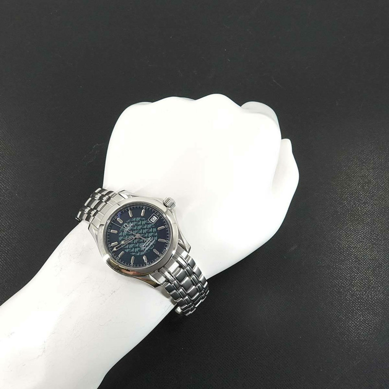 歐米茄海馬系列2500 80 Jacques Mayol限量版男士腕錶，限量5000枚，帶日期顯示，海軍藍錶盤，自動上鍊-2