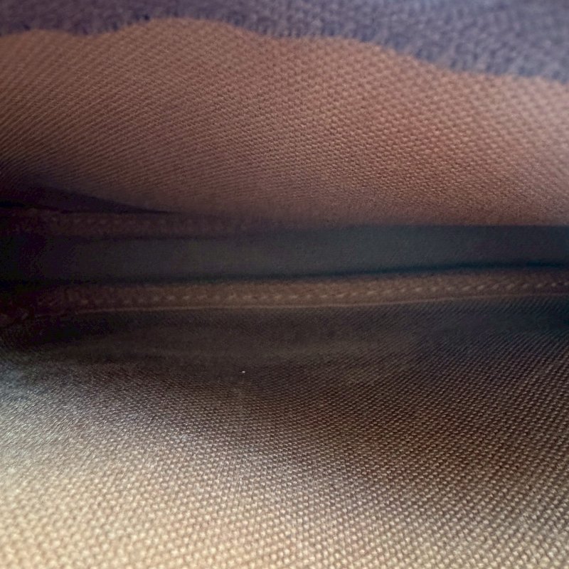 ✨外出隨手帶 LV 經典花紋塗鴉小鏈包-11