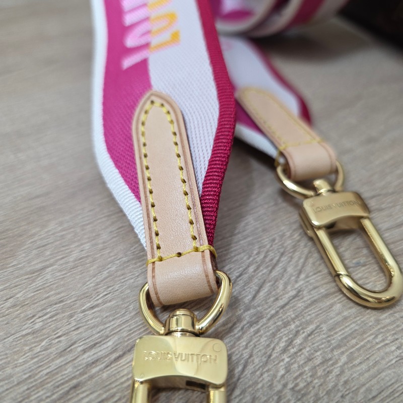 [新年優惠持續中🧧好物把握] LV原花金釦Speedy20手提斜背-17