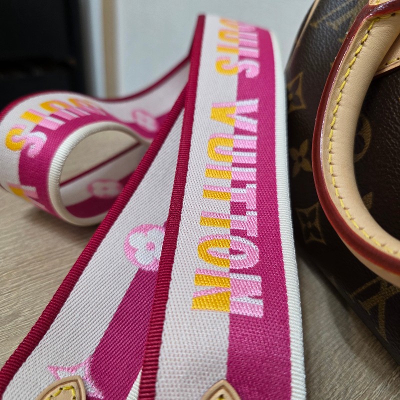 [新年優惠持續中🧧好物把握] LV原花金釦Speedy20手提斜背-19