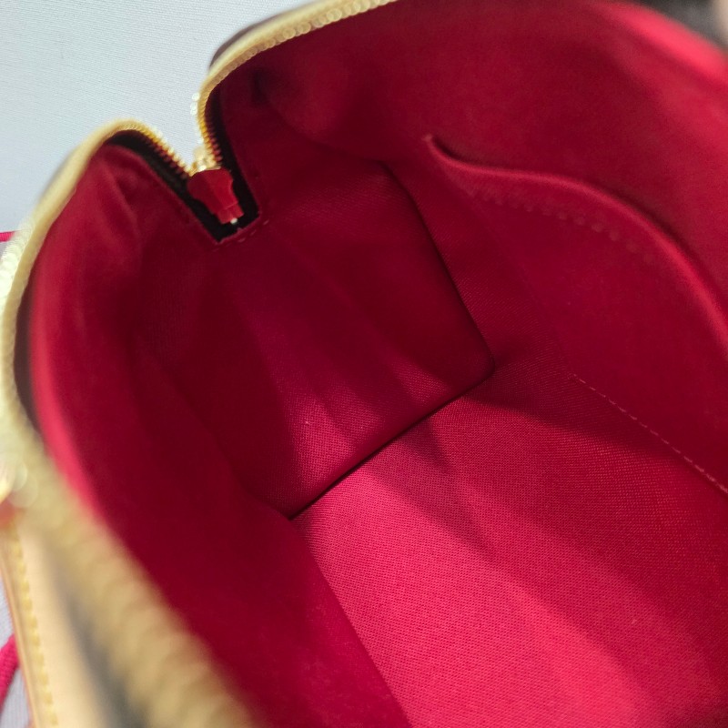 [新年優惠持續中🧧好物把握] LV原花金釦Speedy20手提斜背-23