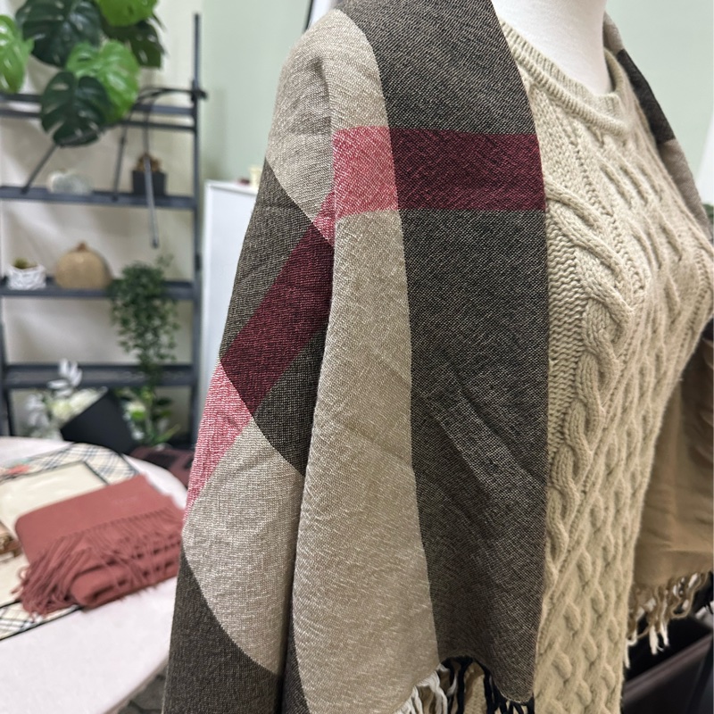 Burberry nova格紋流蘇披肩-2