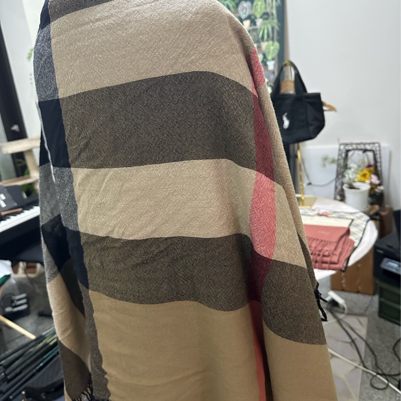 Burberry nova格紋流蘇披肩-5