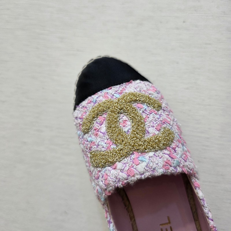 [ 季節限定🎄甜價出] Chanel粉白紫毛呢草編鉛筆鞋-8