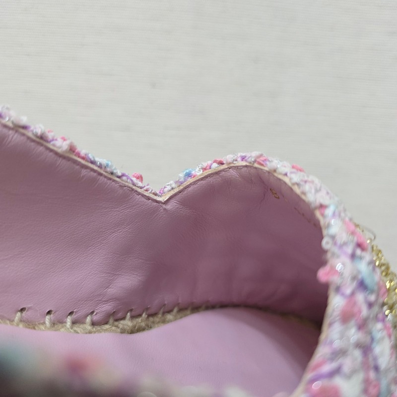 [ 季節限定🎄甜價出] Chanel粉白紫毛呢草編鉛筆鞋-12