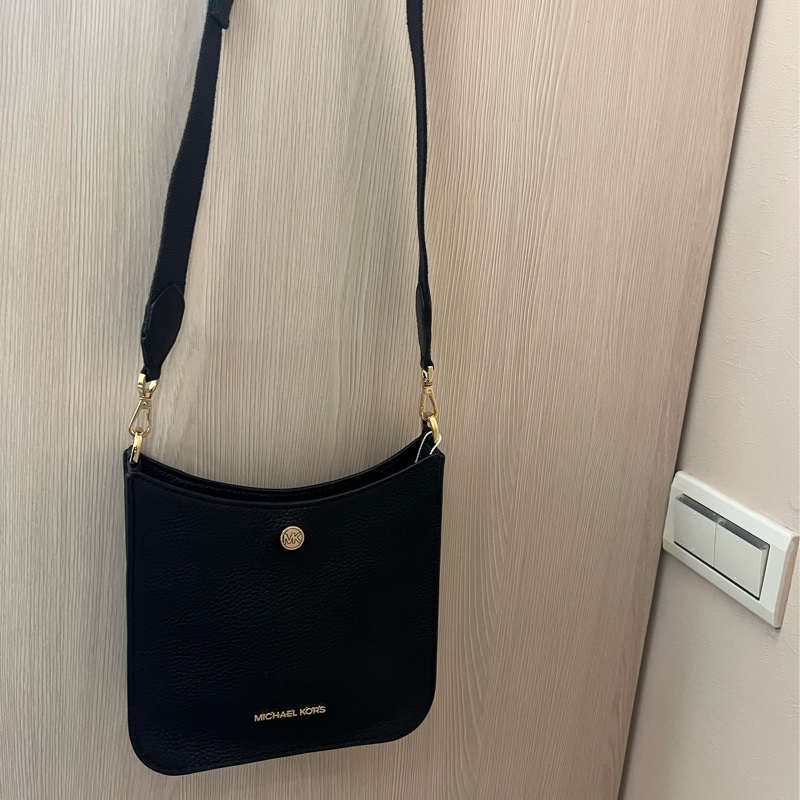 MICHAEL KORS 側背包（黑色）-6