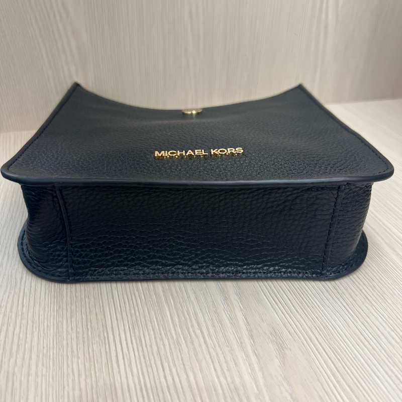 MICHAEL KORS 側背包（黑色）-9