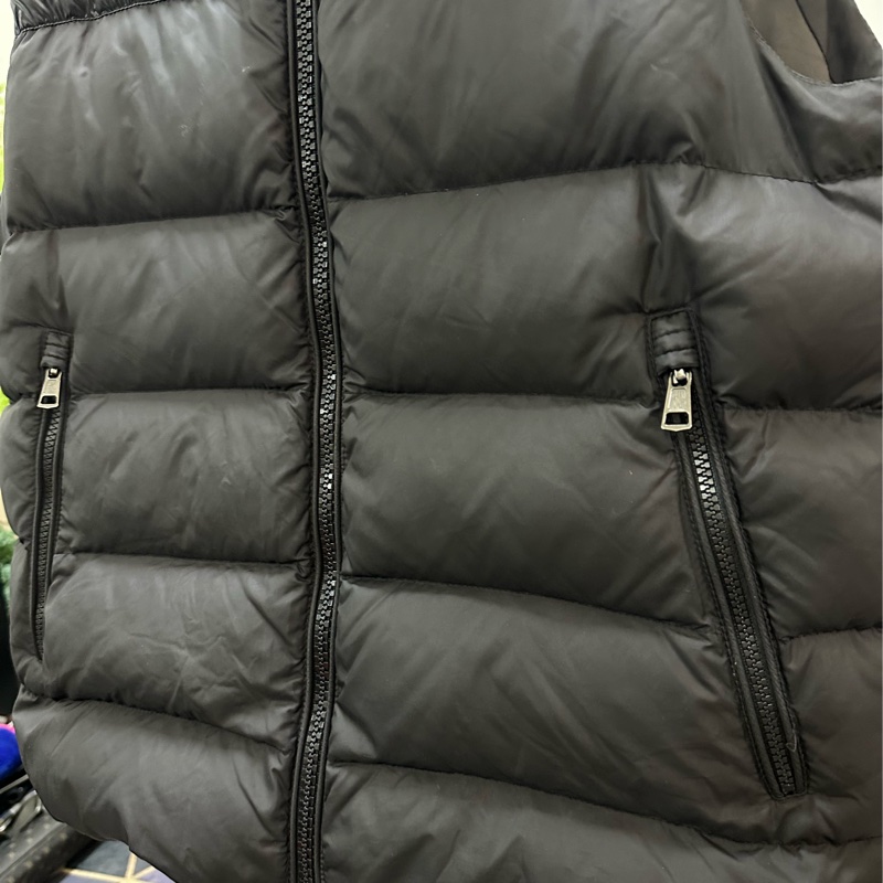 Moncler 男仕厚羽絨背心-7