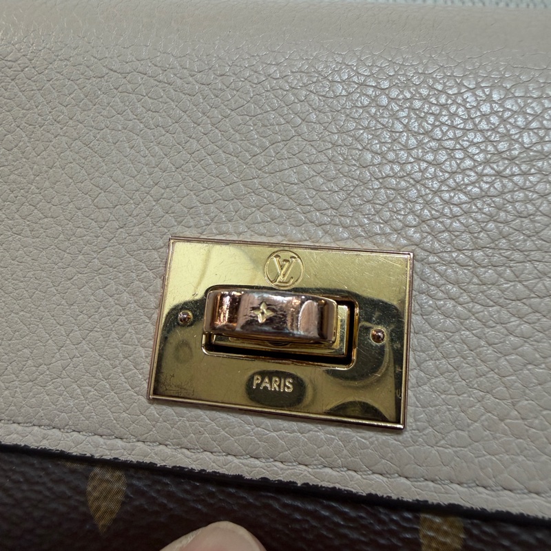 LV 原花奶茶牛皮Victorine on my side金釦三折短夾M82398-1