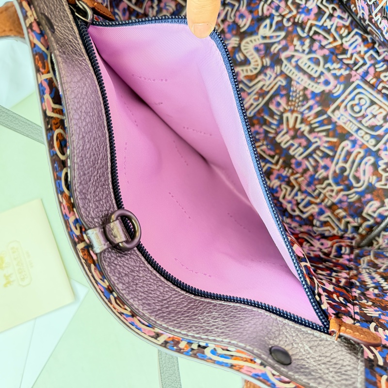 ［全新閒置品］Coach × Keith Haring 限量聯名款愛心壓紋托特包Market Tote-5