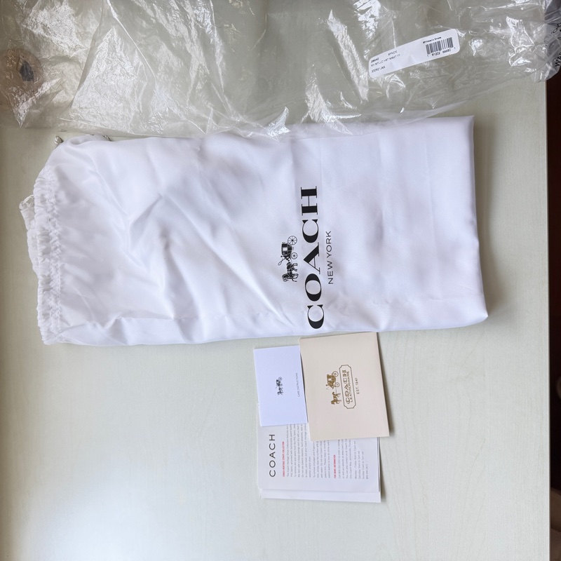 ［全新閒置品］Coach × Keith Haring 限量聯名款愛心壓紋托特包Market Tote-6