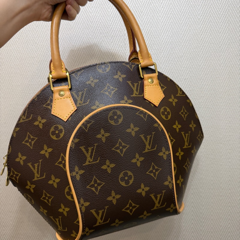 LV 原花金釦Ellipse PM手提貝殼包M51127-9