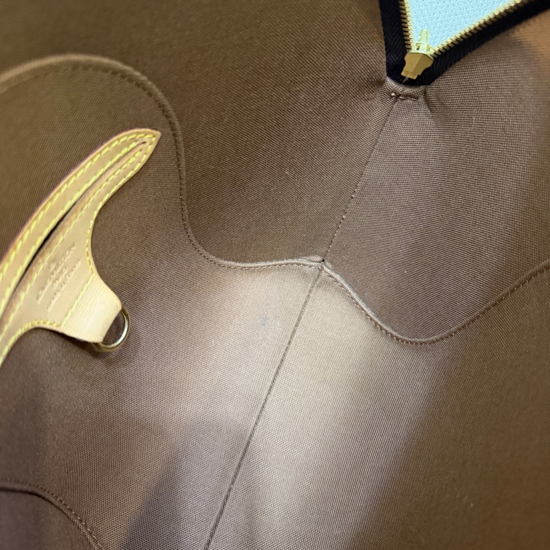 LV 原花金釦Ellipse PM手提貝殼包M51127-10