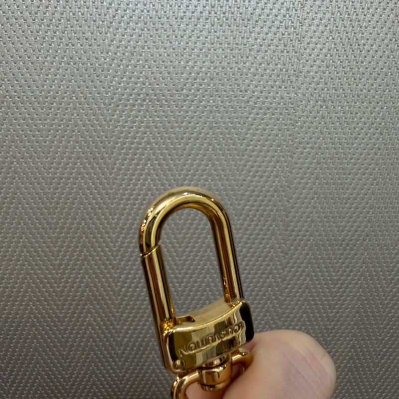 LV 金色金屬粉色Blooming Flowers吊飾M68460-6
