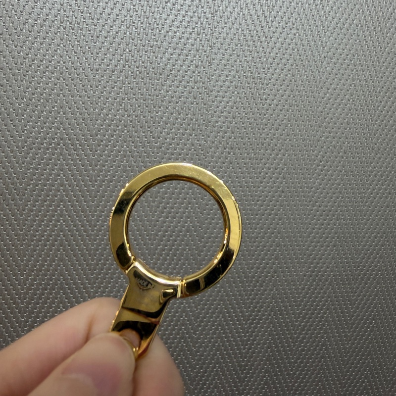 LV 金色金屬粉色Blooming Flowers吊飾M68460-7