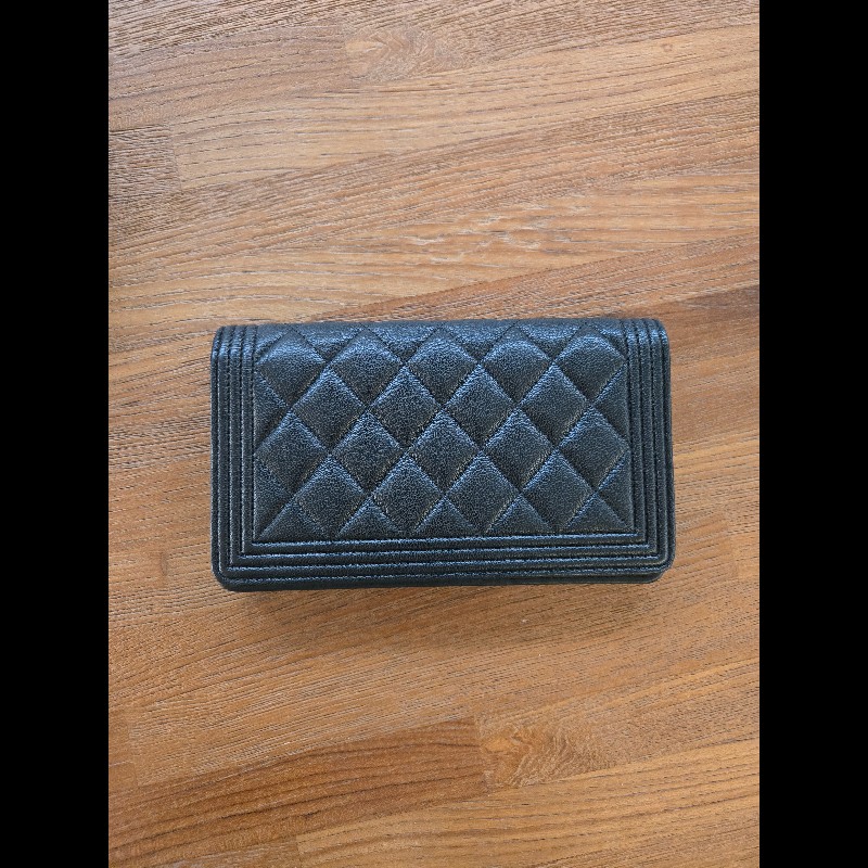 Chanel BOY對開長夾黑金-1