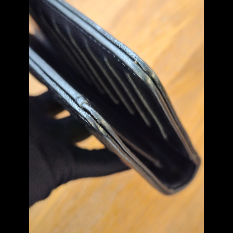 Chanel BOY對開長夾黑金-12