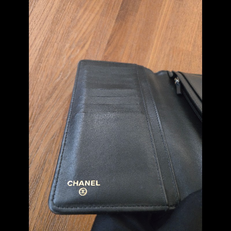 Chanel BOY對開長夾黑金-21
