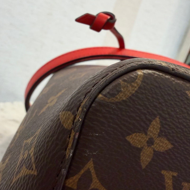 LV 原花拼紅牛皮Neo Noe MM金釦束口肩斜背水桶包M44021-11