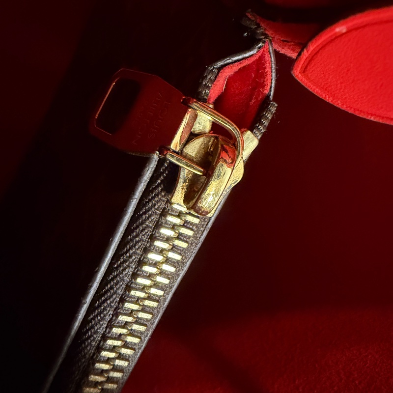 LV 原花拼紅牛皮Neo Noe MM金釦束口肩斜背水桶包M44021-17