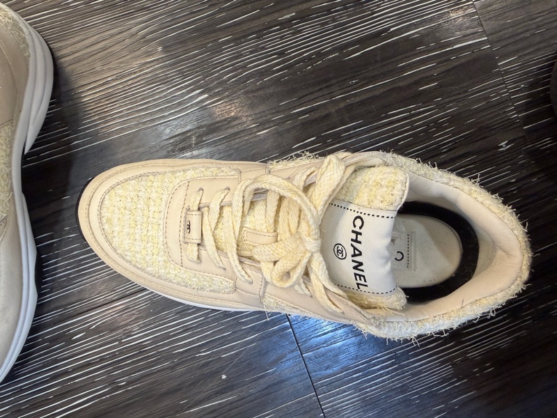 Chanel 白黃毛呢拼米色麂皮運動鞋-6