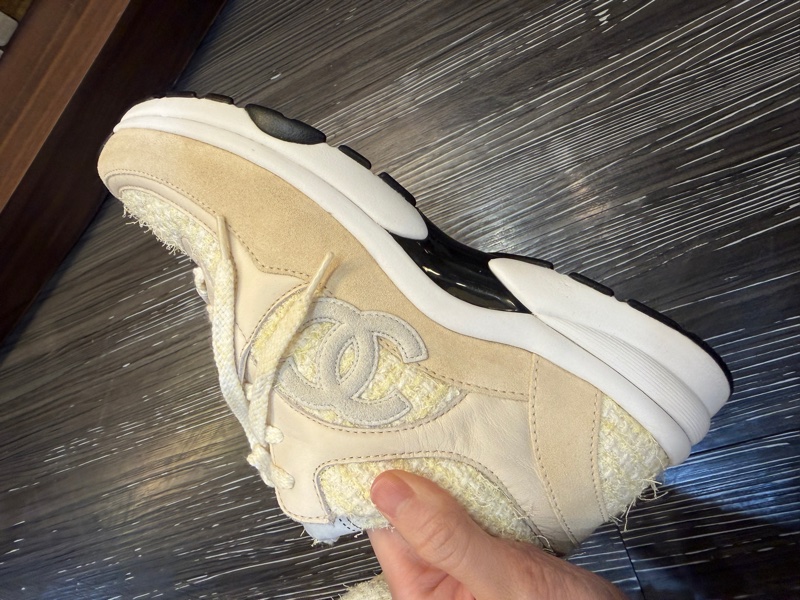 Chanel 白黃毛呢拼米色麂皮運動鞋-11