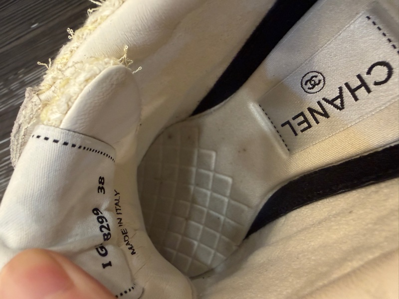 Chanel 白黃毛呢拼米色麂皮運動鞋-14