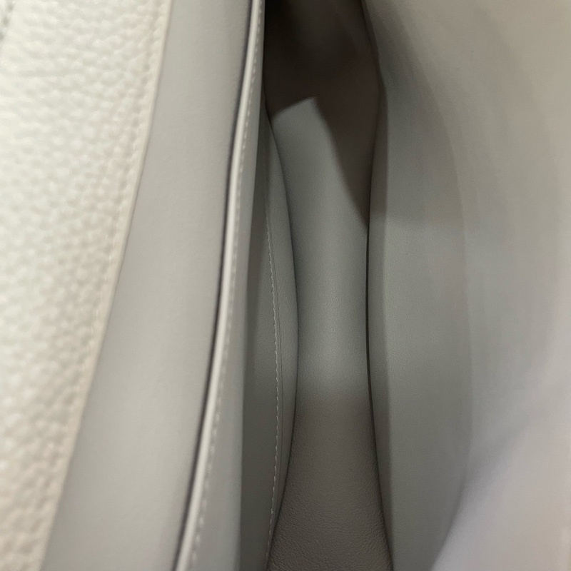 99新愛馬仕/HERMES 奶油白 sac saut 25 騎士包 斜挎包翻蓋馬鞍包 Y刻 原膜在 尺寸25x17x6cm 包裝盒 防塵袋 。-7