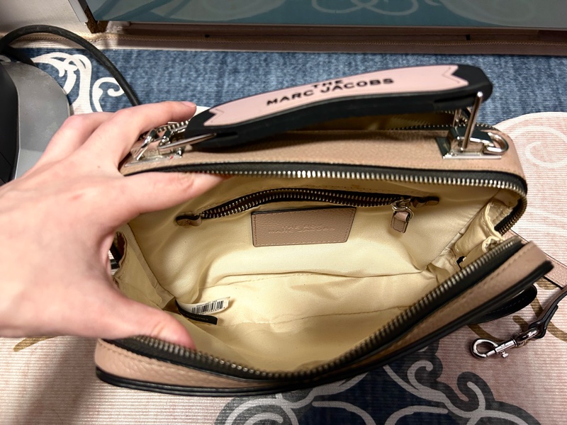 【二手正品】Marc Jacobs The Box 20 經典荔枝紋餐盒包 (裸粉色)-13