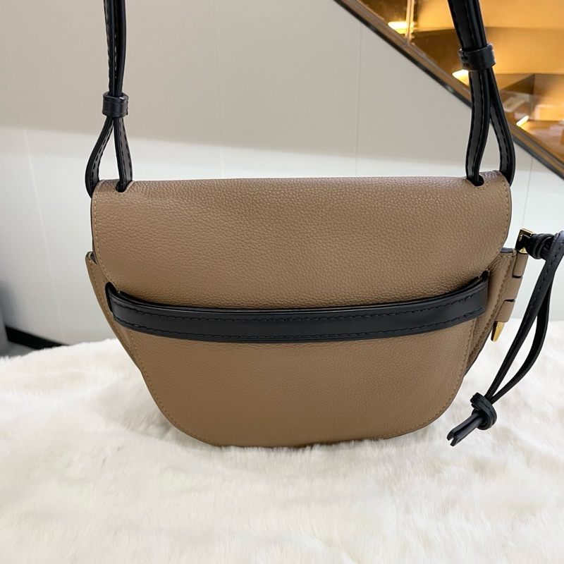 99新羅意威/Loewe  女士單肩包 斜挎包 尺寸：28*14*19  防塵袋-3