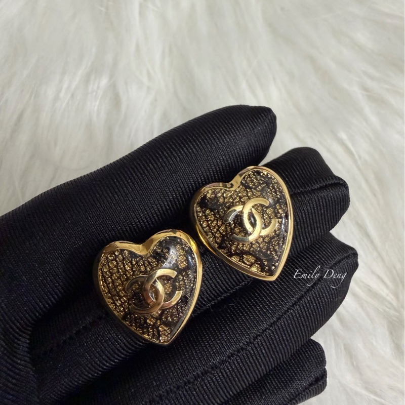 Chanel 黑蕾絲愛心耳環 黑金-2