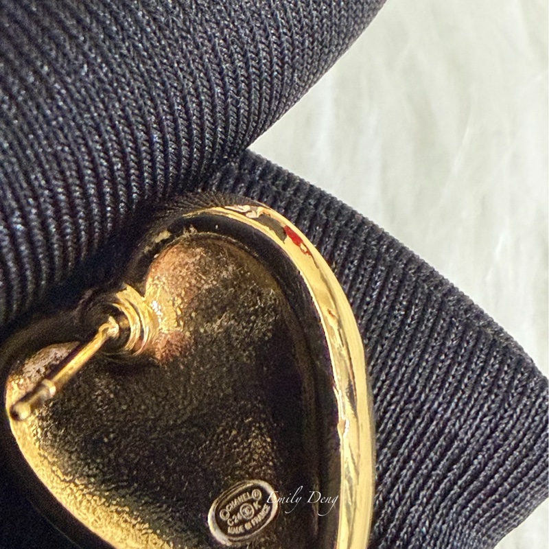 Chanel 黑蕾絲愛心耳環 黑金-5