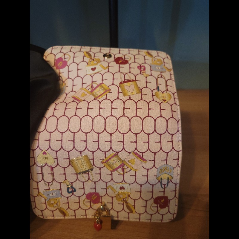 FURLA 情人節限定款 中夾 全新-8
