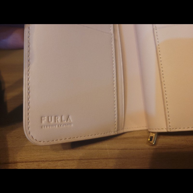 FURLA 情人節限定款 中夾 全新-9