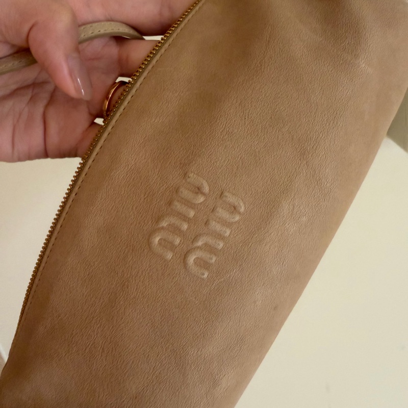 Miu Miu筆筒包 肩背包#奶茶色-3