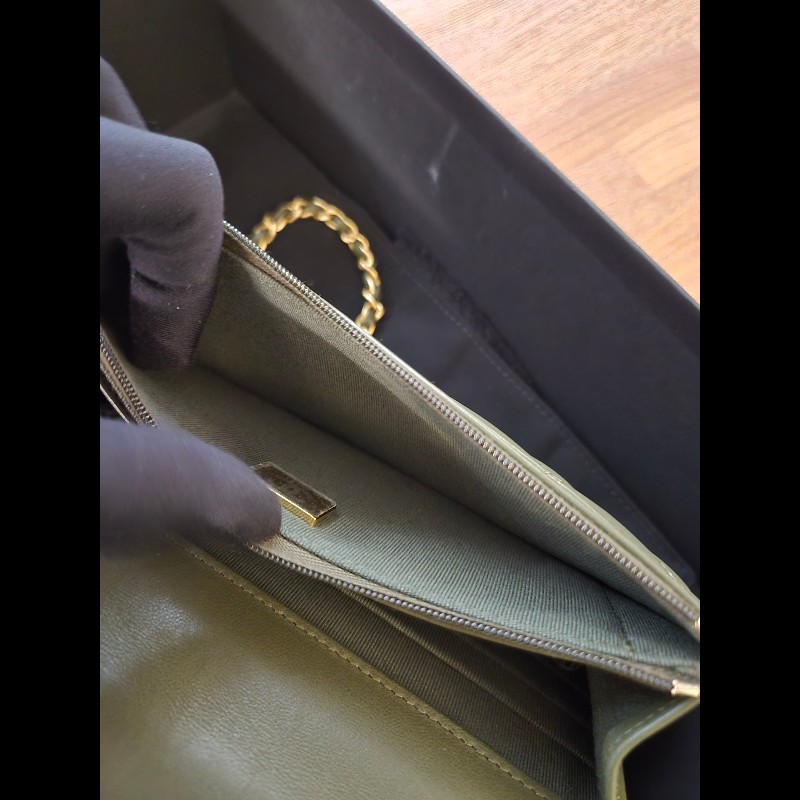 Chanel WOC附金屬提把-21