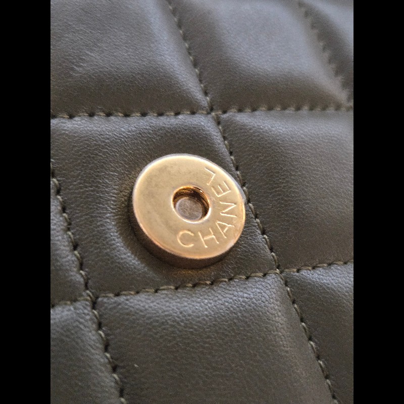 Chanel WOC附金屬提把-26