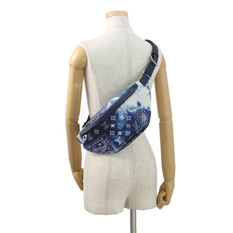 路易威登 Monogram Bandana 斜背包 Discovery Bum PM M20587 路易威登手提包-4